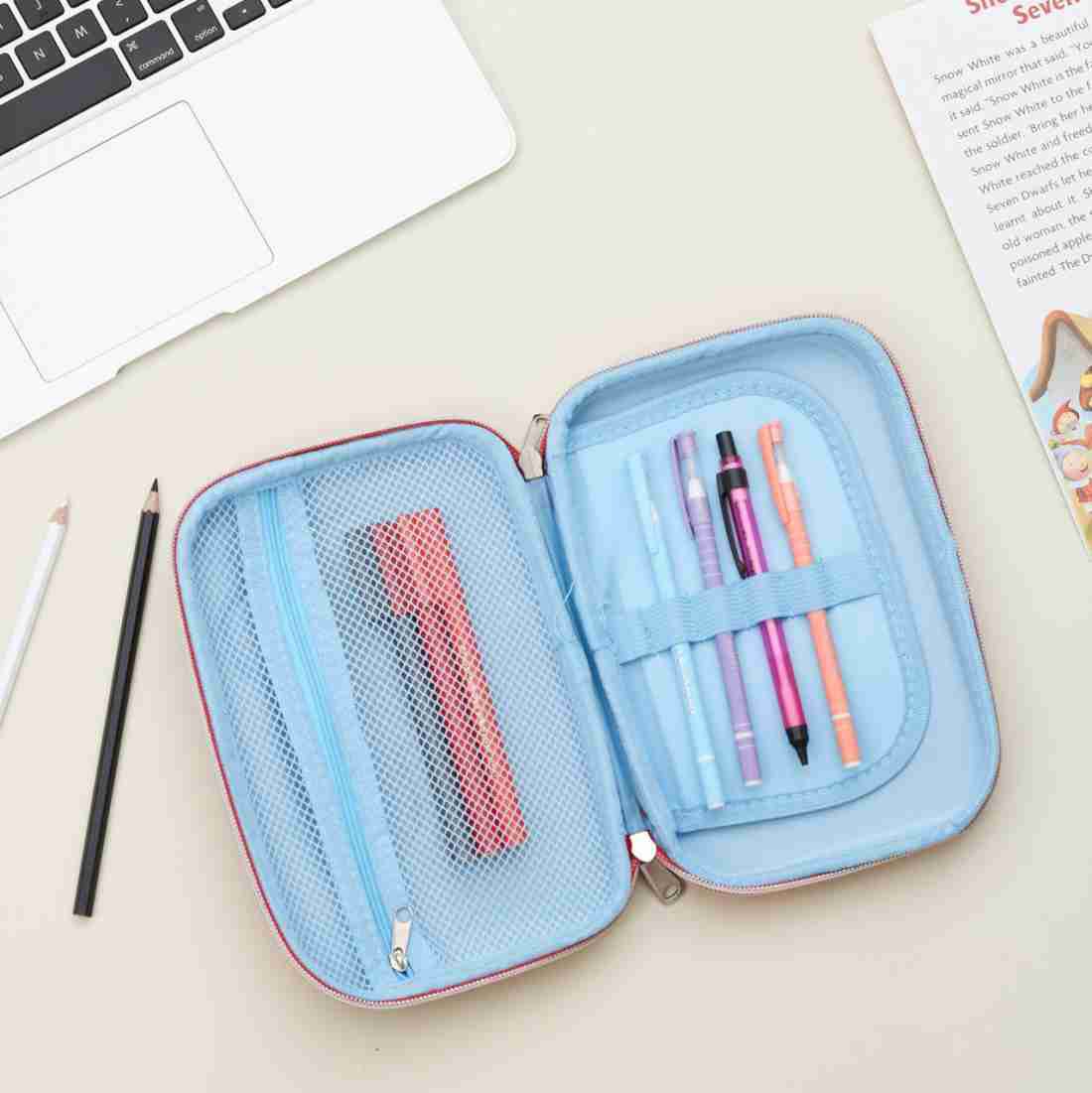 Large latest 3D design pencil cases